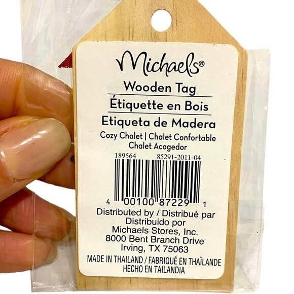 Michael’s Holiday Wooden Tags, 3-Pack - Picture 2 of 2